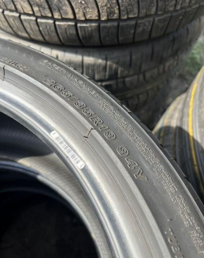 Bridgestone Potenza S001L 235/40 R19 и 265/35 R19