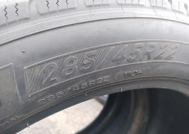 Michelin X LT A/S 285/45 R22