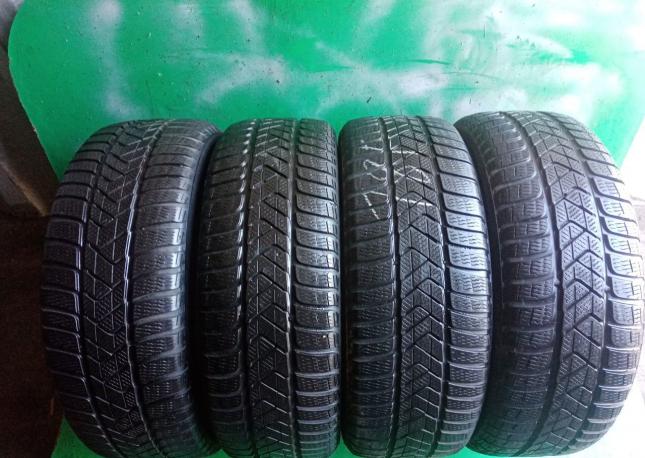 Pirelli Winter Sottozero 3 215/60 R16 V