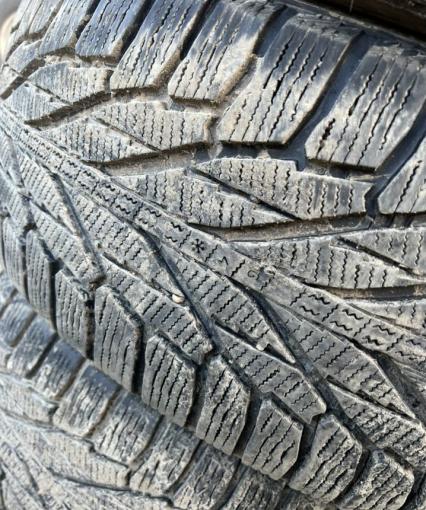 Nokian Tyres Hakkapeliitta R2 235/55 R19