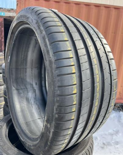 Michelin Pilot Super Sport 325/30 R21