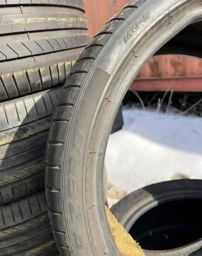 Pirelli P Zero PZ4 255/35 R21