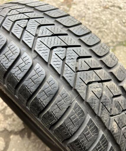 Pirelli Winter Sottozero 3 215/65 R16
