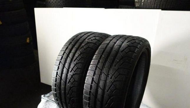 Pirelli Winter Sottozero 240 Serie II 235/50 R18