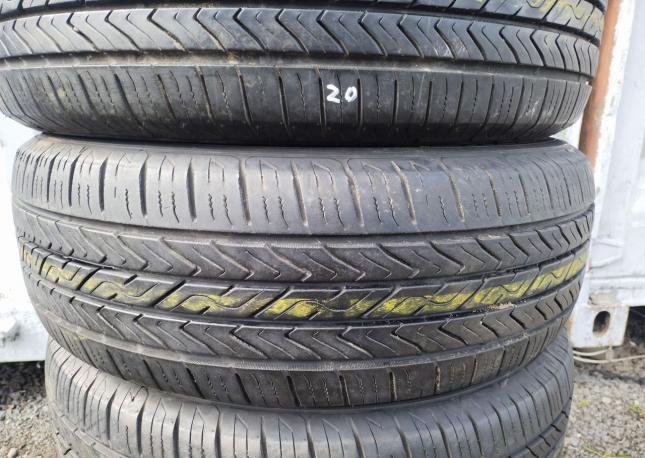 Toyo Extensa A/S 215/65 R16