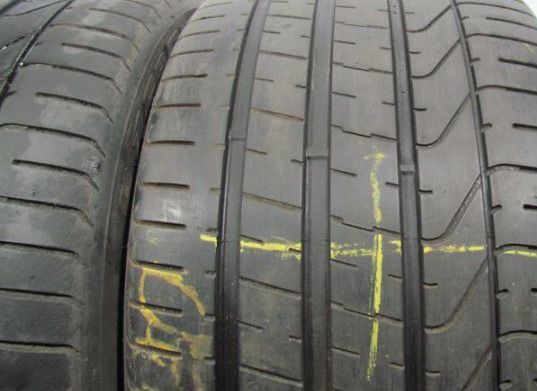 Pirelli P Zero 305/30 R20