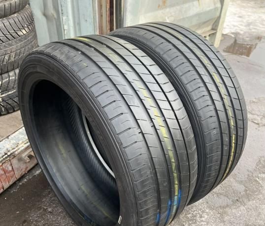 Dunlop SP Sport LM705 235/45 R18