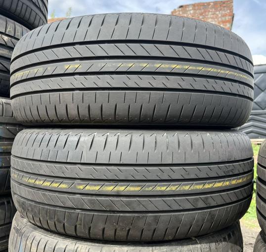 Bridgestone Alenza 001 235/55 R19