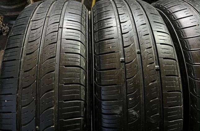 Kumho Sense KR26 215/60 R16