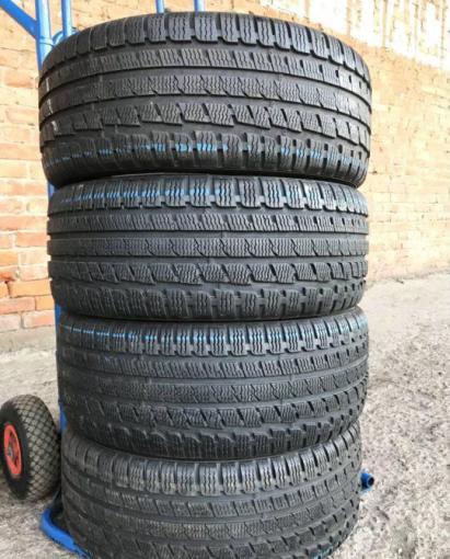 Kumho I&#39;Zen KW27 245/45 R18