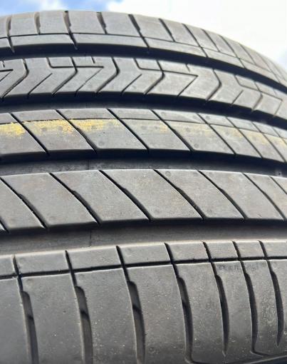 Kumho Majesty 9 Solus TA91 255/40 R19