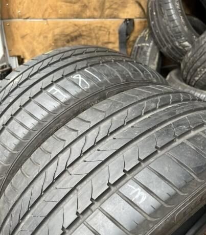 Goodyear EfficientGrip 235/55 R18