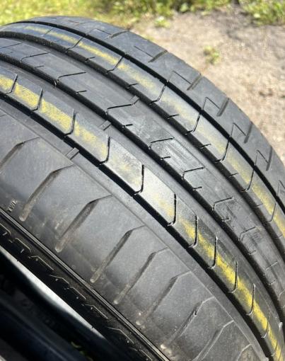 Pirelli P Zero PZ4 235/35 R20