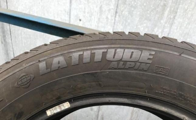Michelin Latitude Alpin LA2 255/50 R19