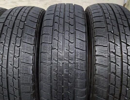 Goodyear UltraGrip Ice Navi Zea 195/65 R15