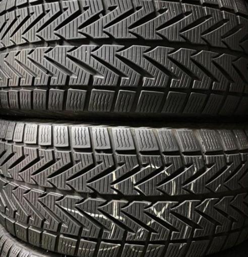 Vredestein Wintrac Xtreme S 235/40 R19