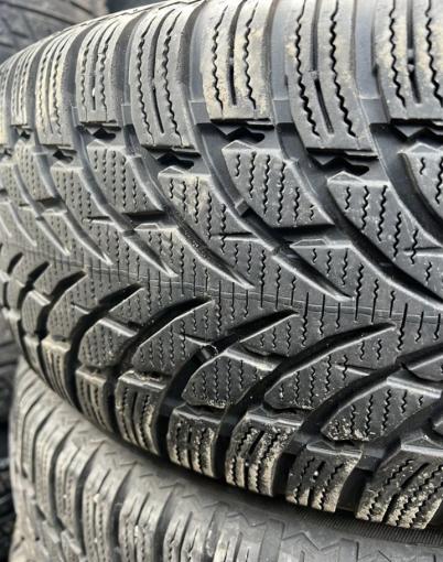 Nokian Tyres WR SUV 4 235/65 R17 V