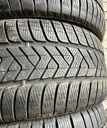 Pirelli Scorpion Winter 255/55 R18
