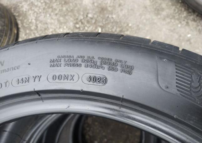 Michelin Pilot Sport 4 S 275/40 R19