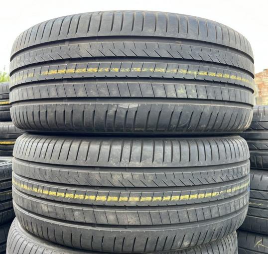 Bridgestone Alenza 001 285/45 R22