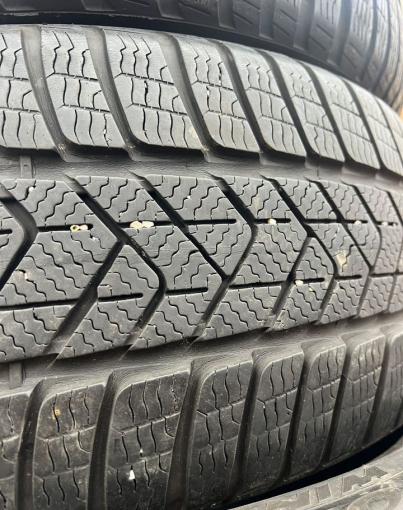 Pirelli Winter Sottozero 3 225/40 R19