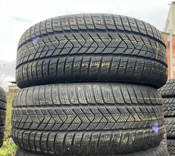 Pirelli Winter Sottozero 3 245/45 R18