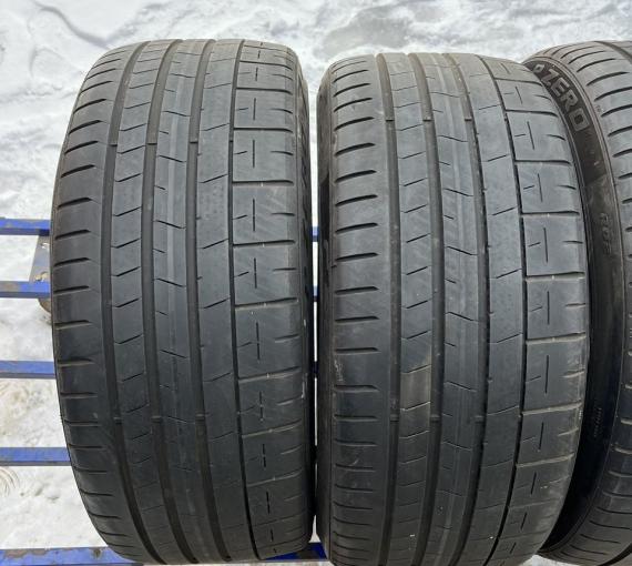 Pirelli P Zero PZ4 235/35 R19