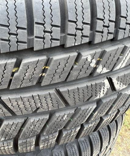 Toyo Snowprox S954 225/55 R19