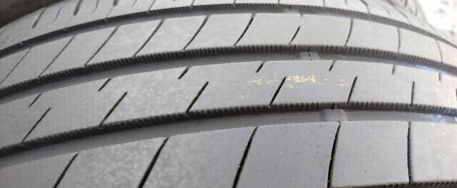 Dunlop SP Sport LM705 235/45 R18 W