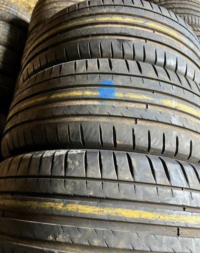 Michelin Pilot Sport 4 215/55 R17