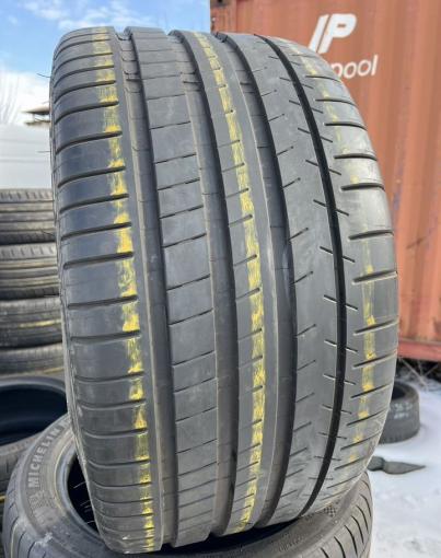 Michelin Pilot Super Sport 325/30 R21