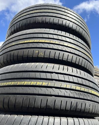 Bridgestone Alenza 001 225/65 R17