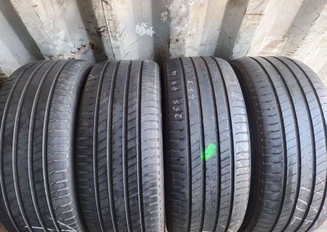Michelin Latitude Sport 3 255/45 R20
