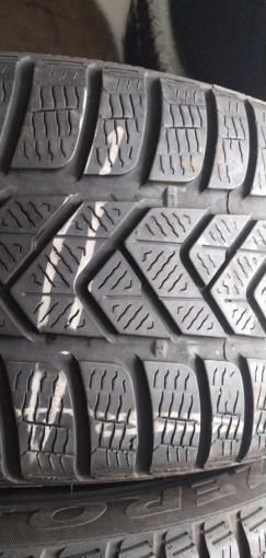 Pirelli Winter Sottozero 3 255/45 R19