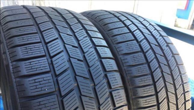 Pirelli Winter 240 Snowsport 225/40 R18
