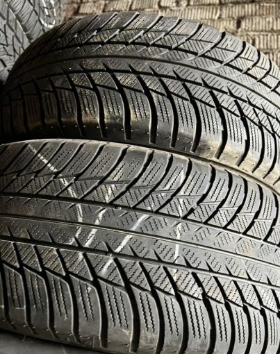 Bridgestone Blizzak LM-001 225/55 R17