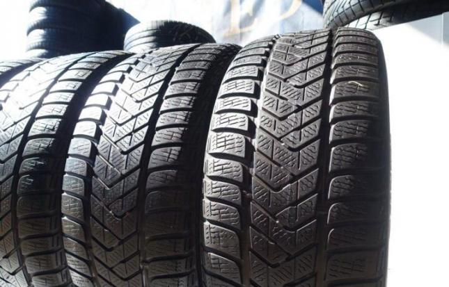 Pirelli Winter Sottozero 3 245/45 R18