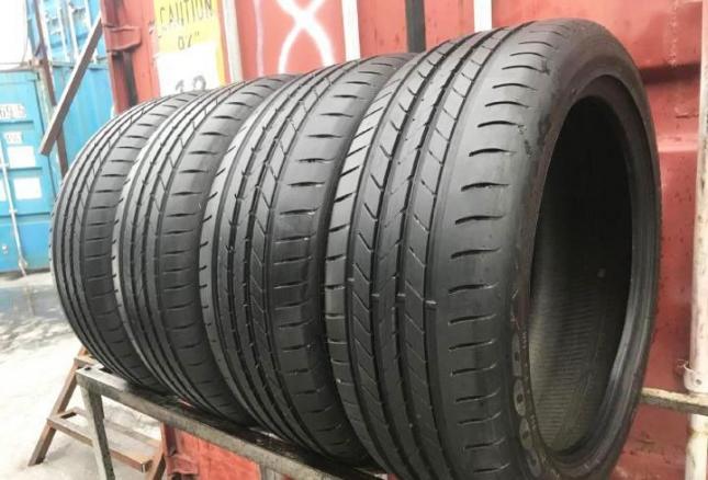 Goodyear EfficientGrip 245/60 R18