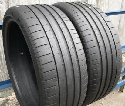 Pirelli P Zero PZ4 235/35 R20