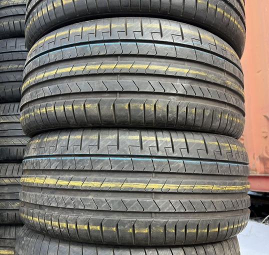 Pirelli P Zero PZ4 255/35 R21