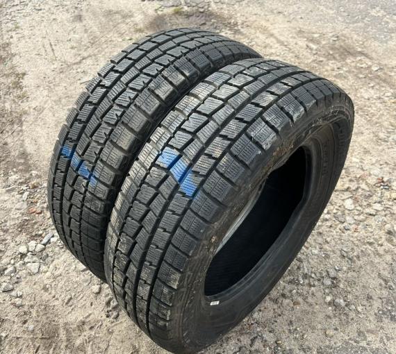 Dunlop Winter Maxx WM01 215/65 R16