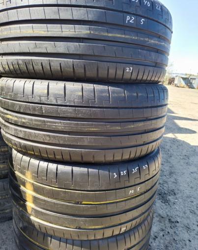 Pirelli P Zero PZ4 285/40 R22 и 325/35 R22