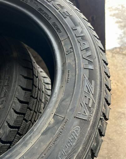 Goodyear UltraGrip Ice Navi Zea 205/60 R16
