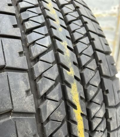 Bridgestone Dueler H/T 684II 275/60 R20