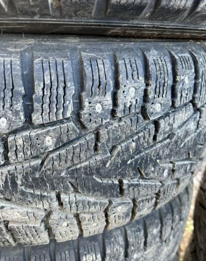 Nokian Tyres Hakkapeliitta 7 225/60 R17