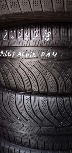 Michelin Pilot Alpin PA4 225/45 R18 V