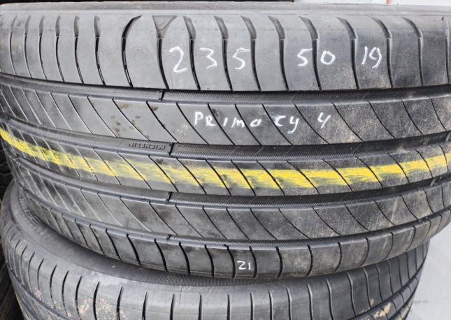 Michelin Primacy 4 235/50 R19