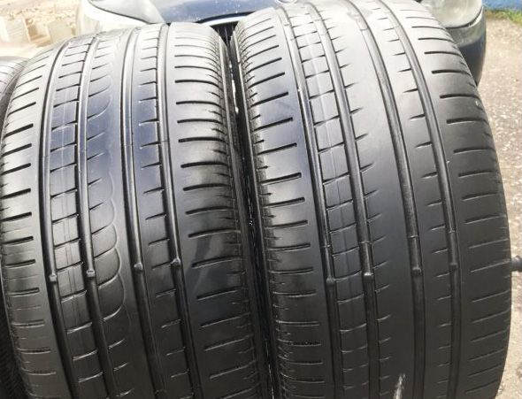 Pirelli P Zero Rosso 255/35 R19