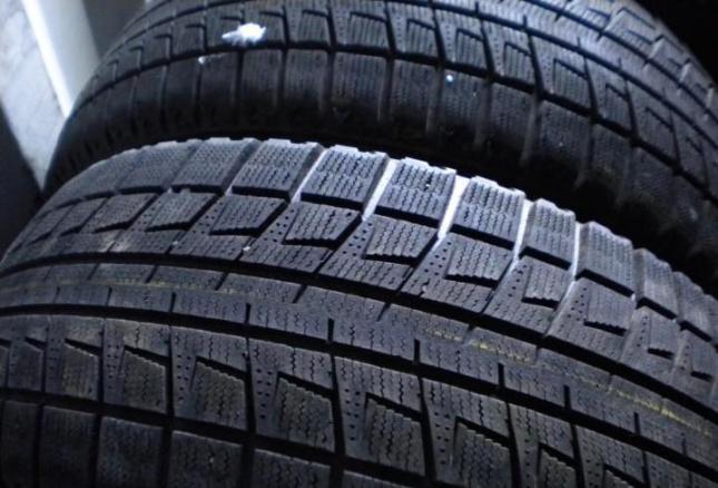 Bridgestone Blizzak Revo2 205/60 R16