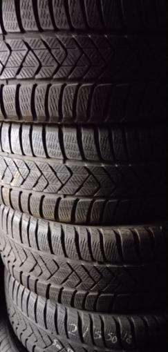 Pirelli Winter Sottozero 3 215/50 R18